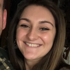 Meet your Posher, Casey